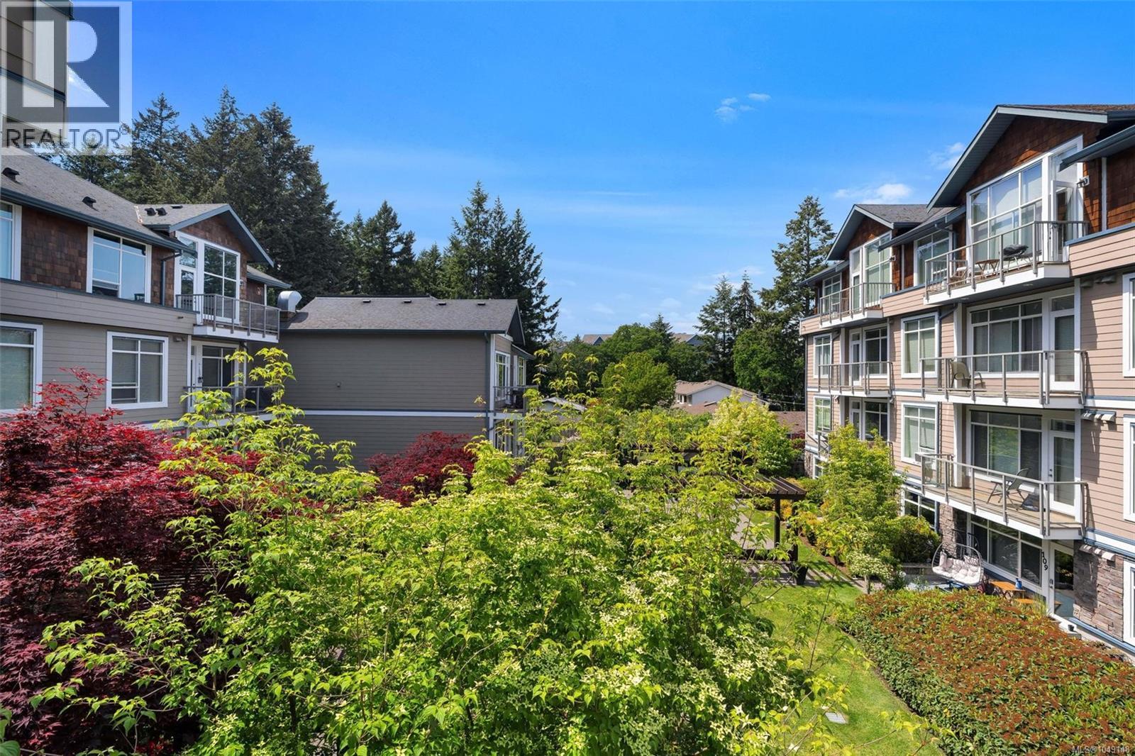 302 608 Fairway Ave, Langford