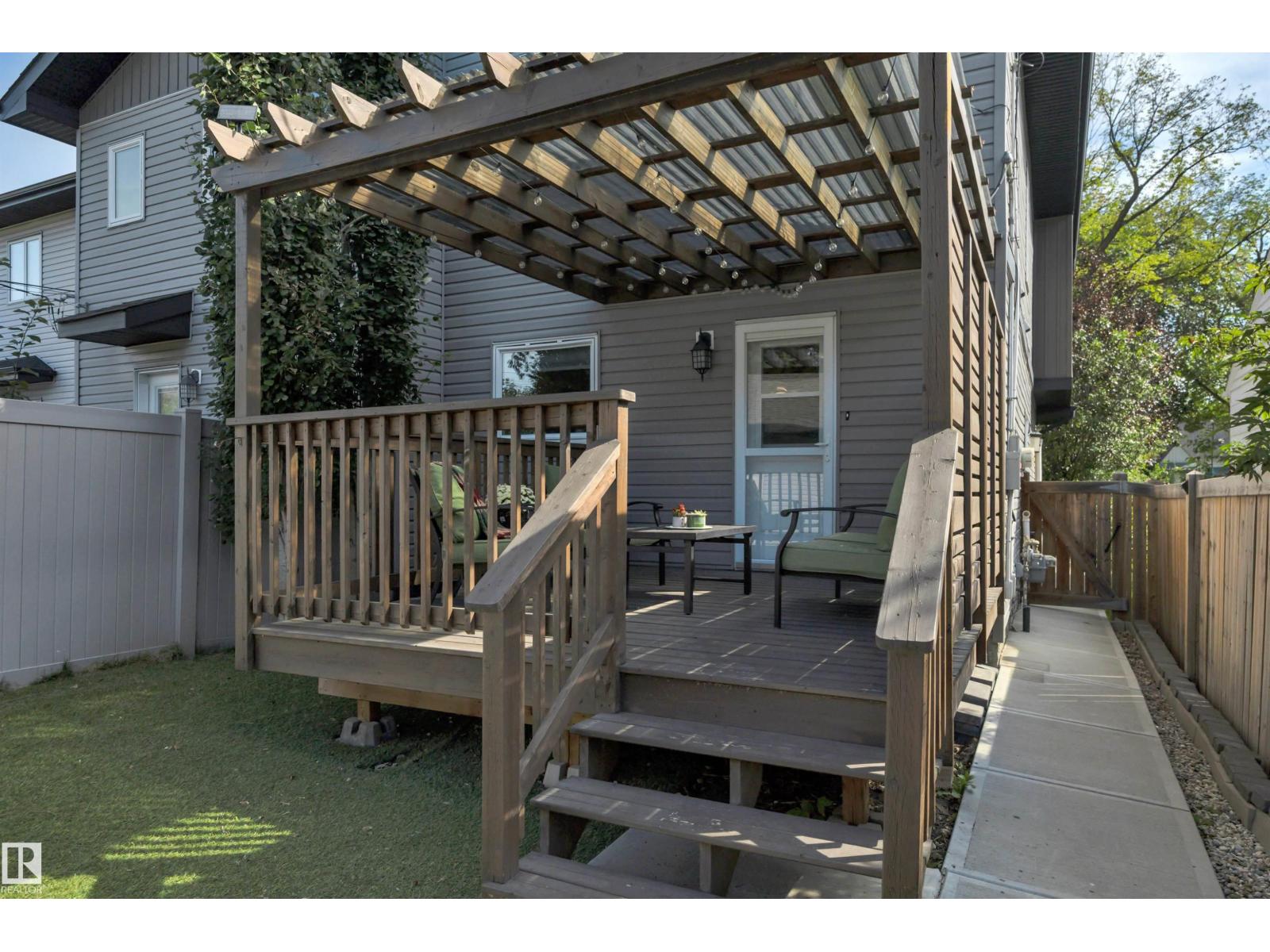 11234 105 ST NW - Image 36