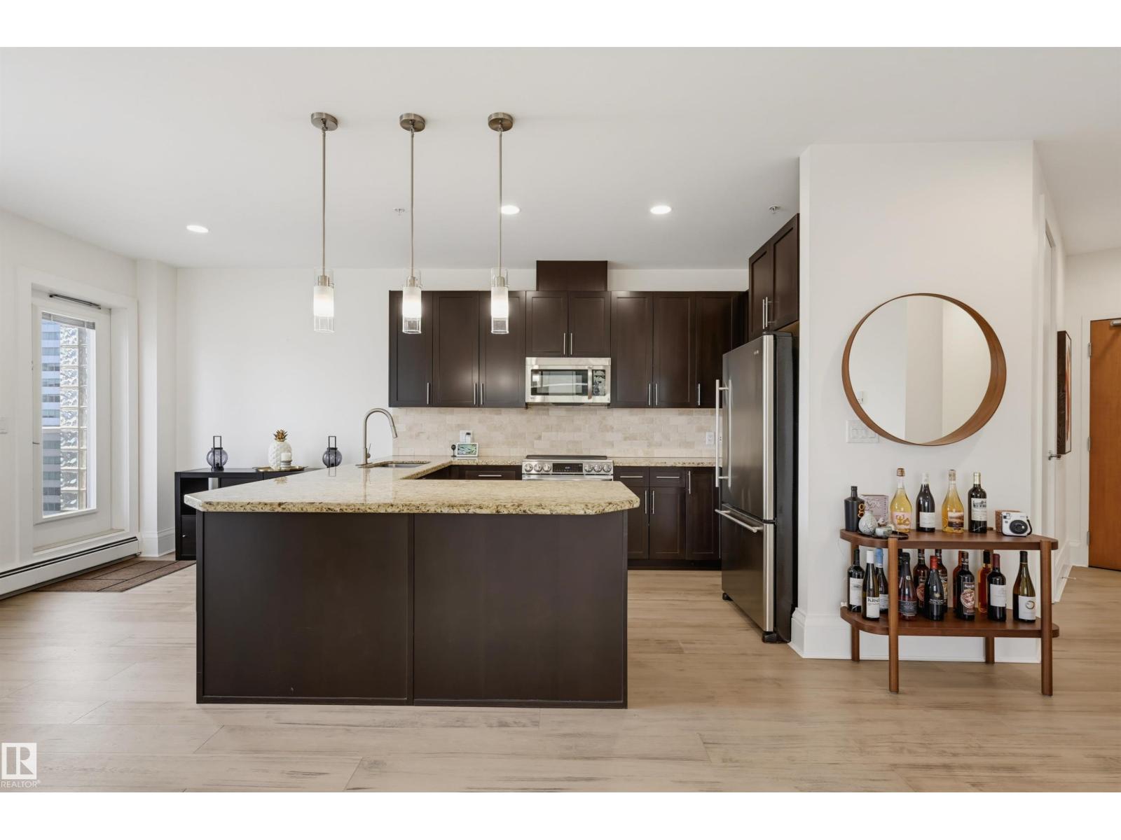 #2801 10136 104 ST NW - 1