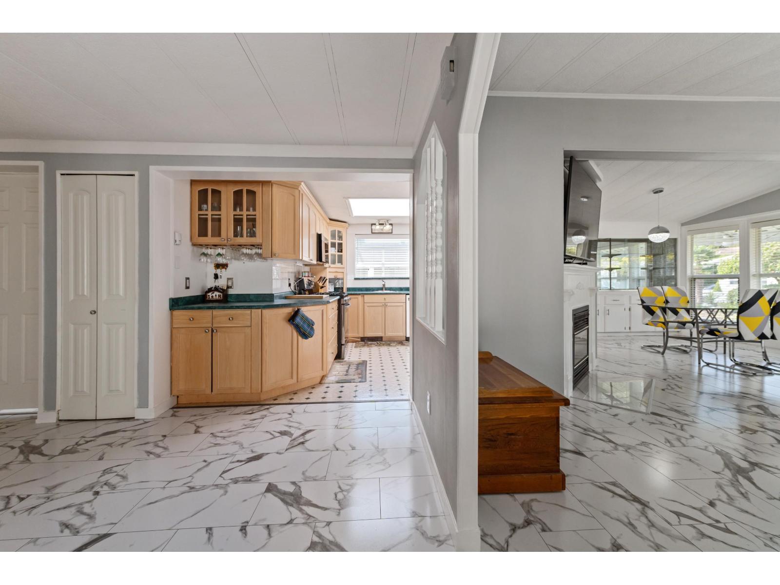 89 2303 CRANLEY DRIVE, Surrey