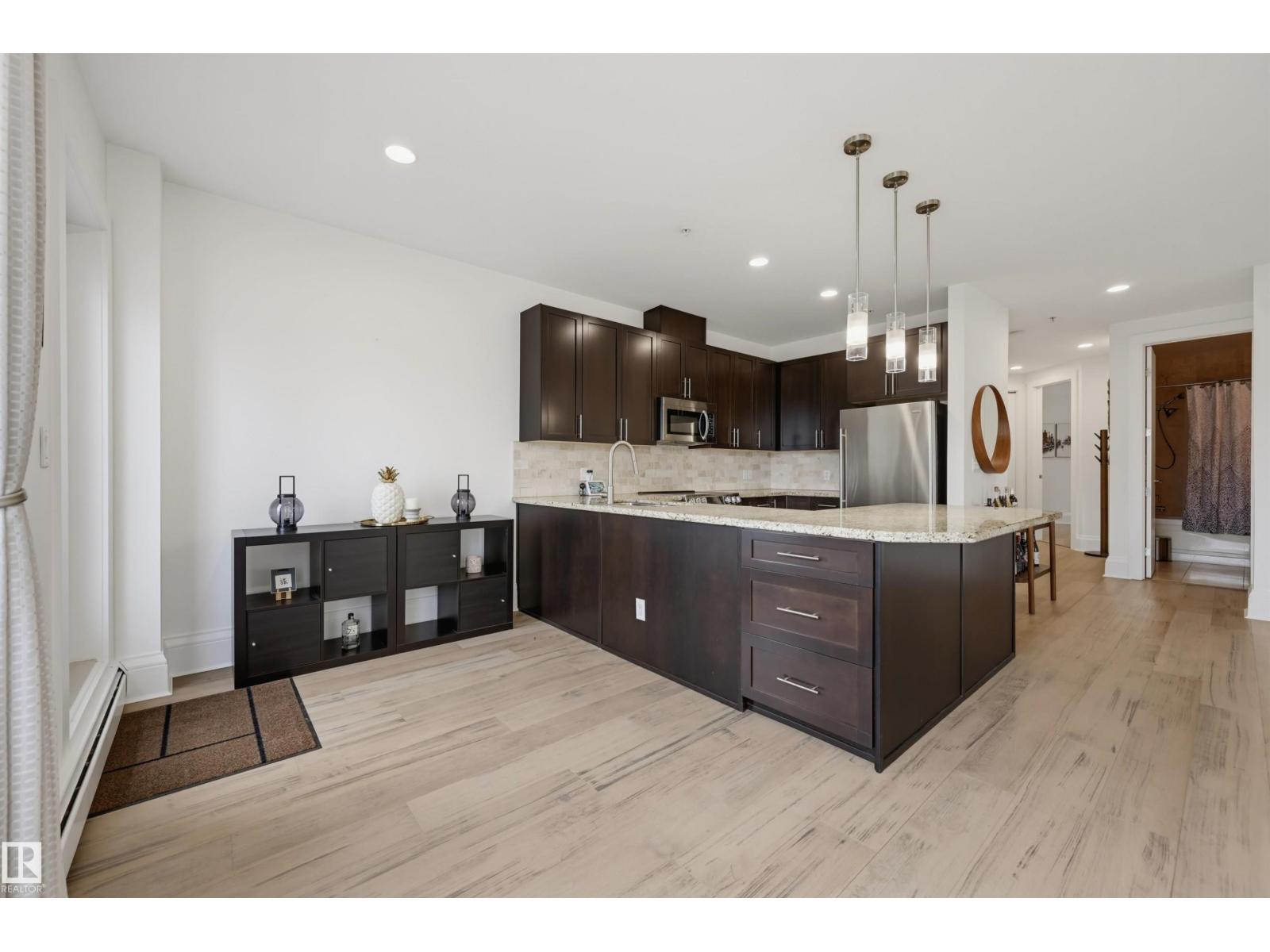 #2801 10136 104 ST NW - 11
