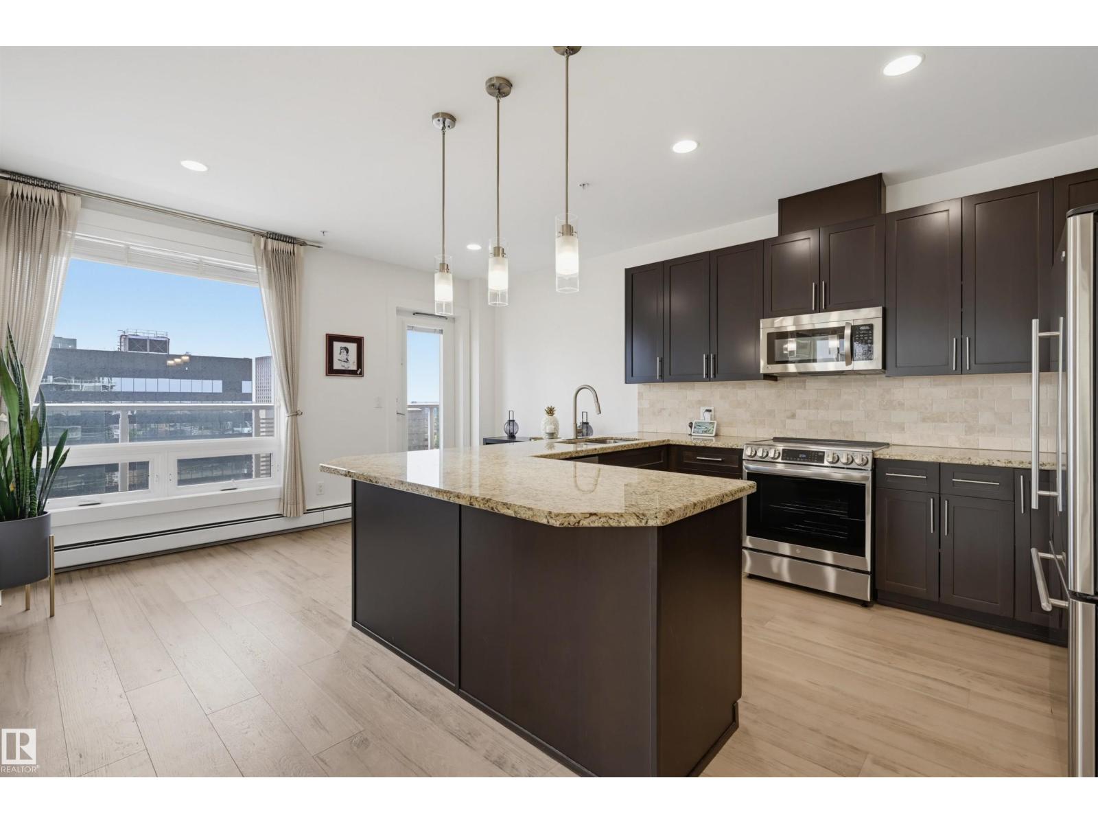 #2801 10136 104 ST NW - Image 3