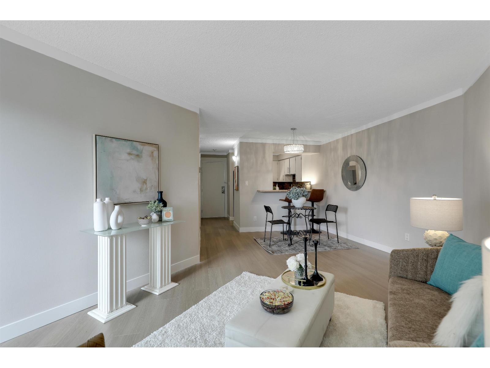 211 5294 204 ST STREET, Langley — photo 3