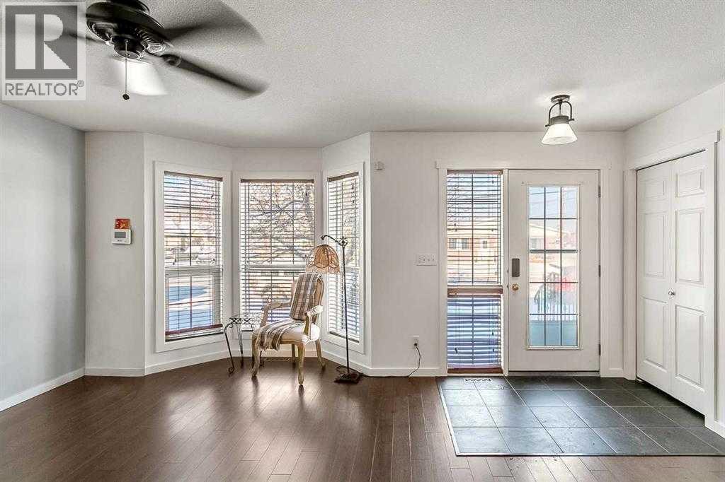 303B Centre Street N - 8