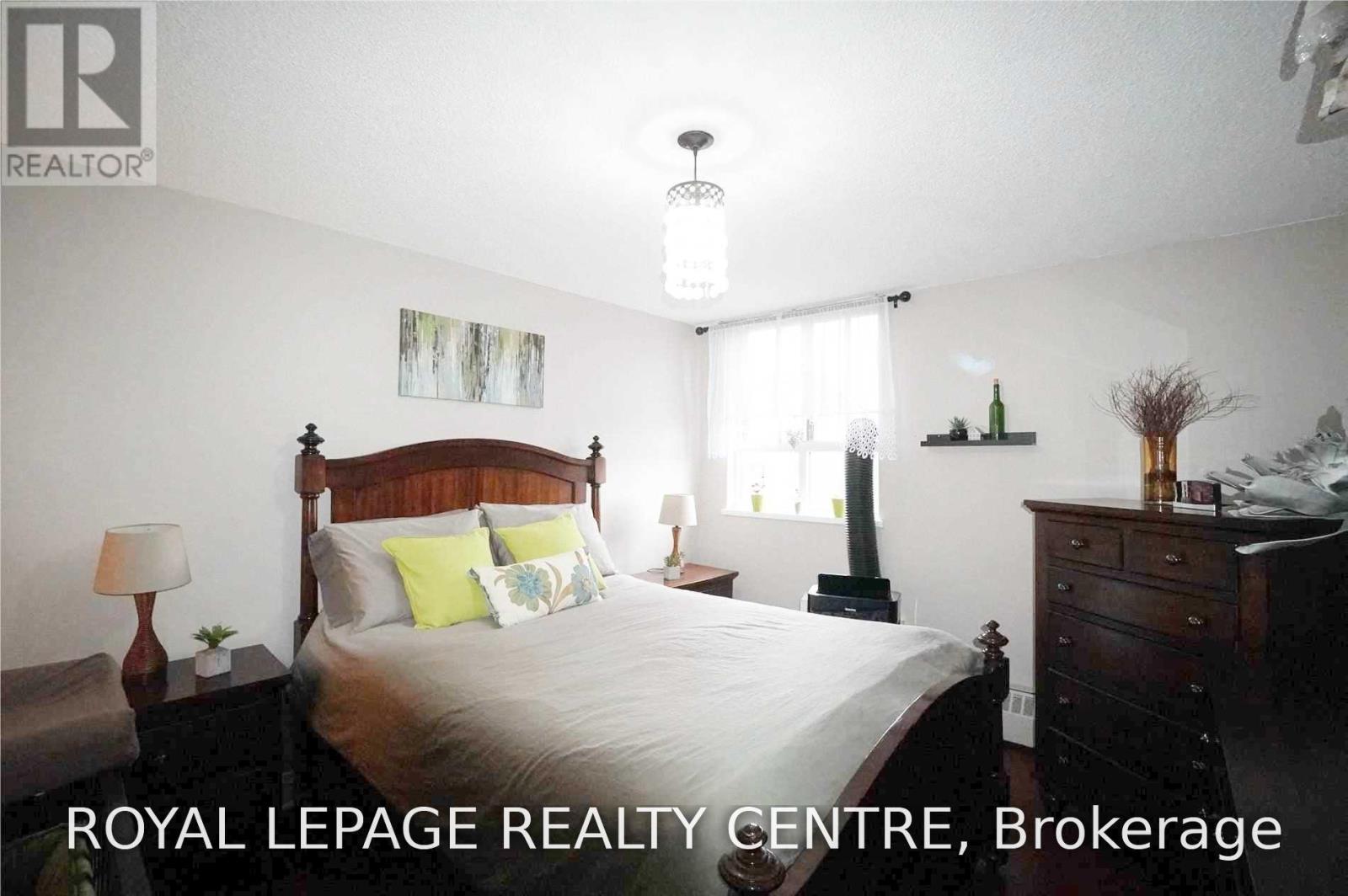 #504 1615 BLOOR STREET E - 18