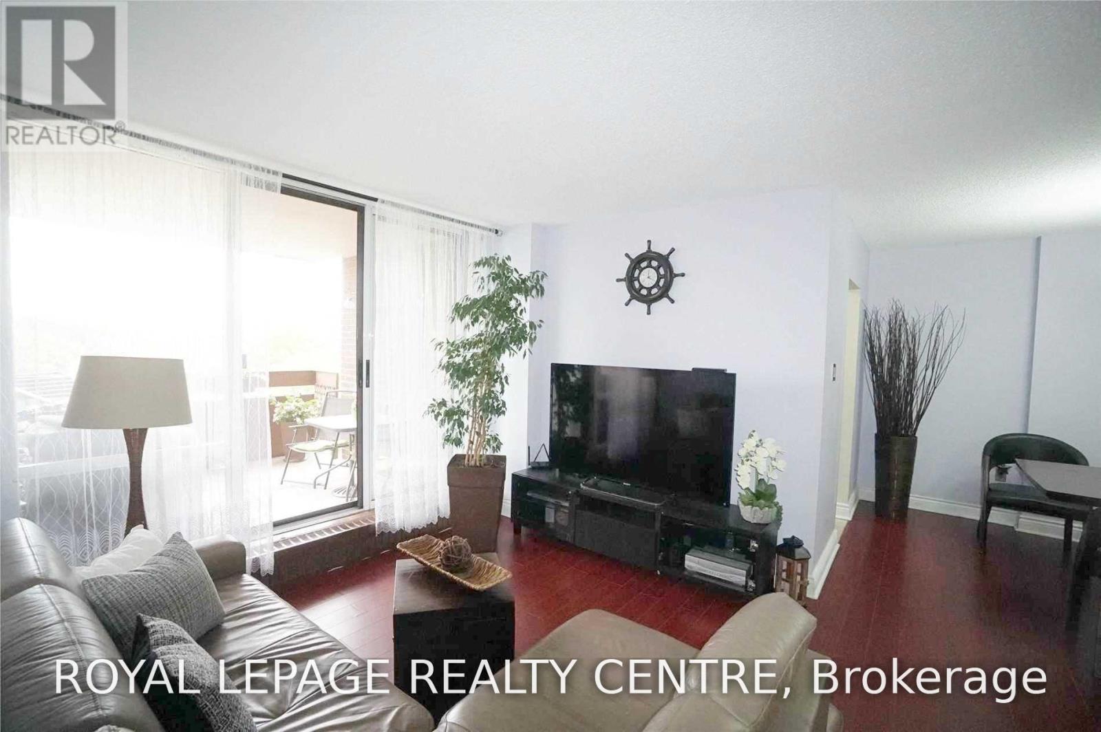 #504 1615 BLOOR STREET E - 9