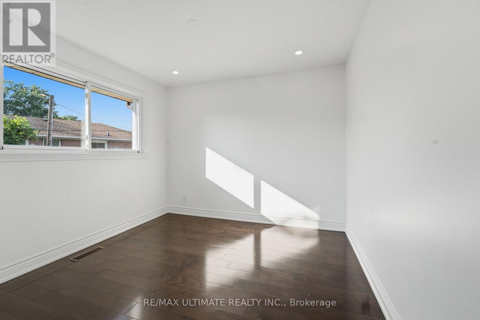 130 THISTLE DOWN BOULEVARD - 19