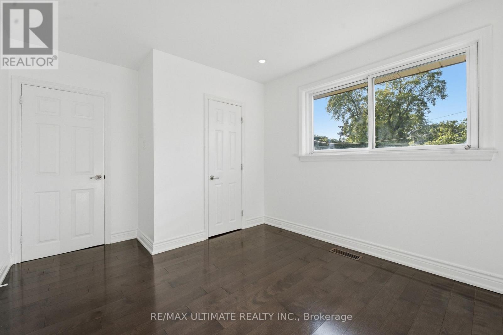 130 THISTLE DOWN BOULEVARD - 21