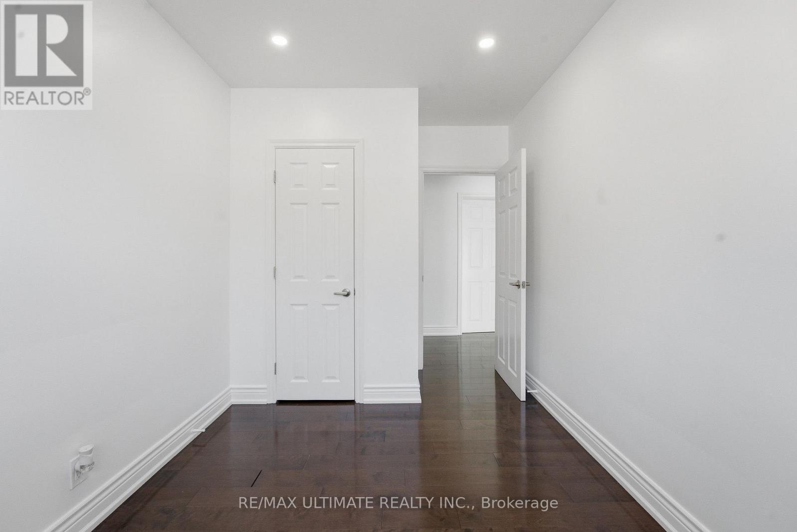 130 THISTLE DOWN BOULEVARD - 23