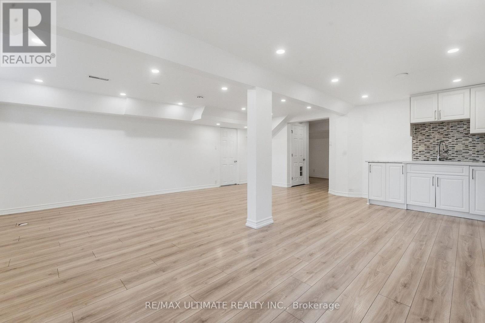130 THISTLE DOWN BOULEVARD - 28
