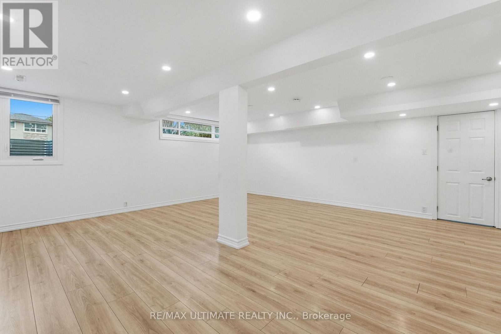 130 THISTLE DOWN BOULEVARD - 30