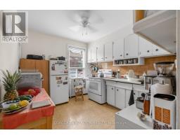 355 Parkside Drive, Toronto, ON M6R2Z4 Photo 14