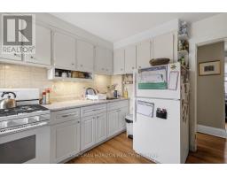 355 Parkside Drive, Toronto, ON M6R2Z4 Photo 21