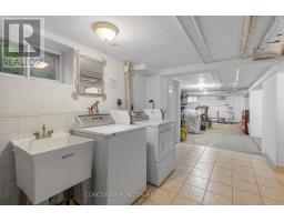 355 Parkside Drive, Toronto, ON M6R2Z4 Photo 34