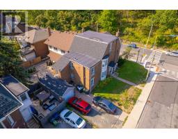 355 Parkside Drive, Toronto, ON M6R2Z4 Photo 43