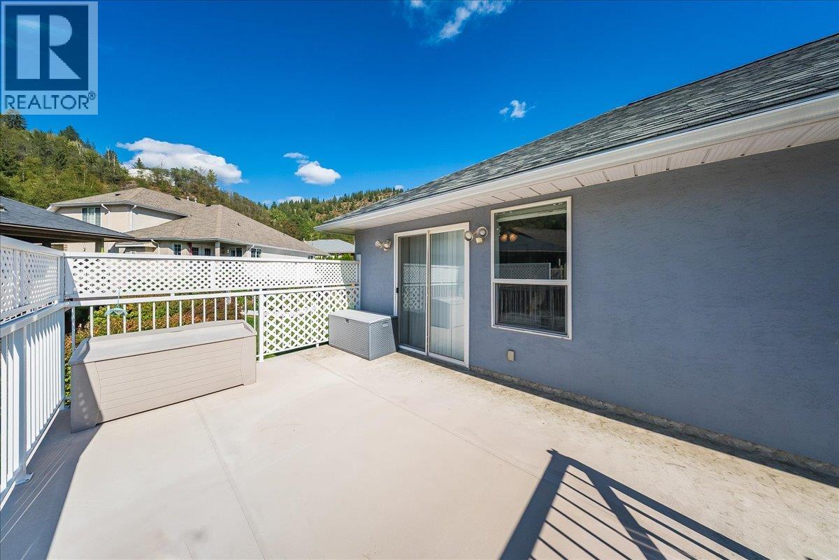 7200 Wright Way, Trail