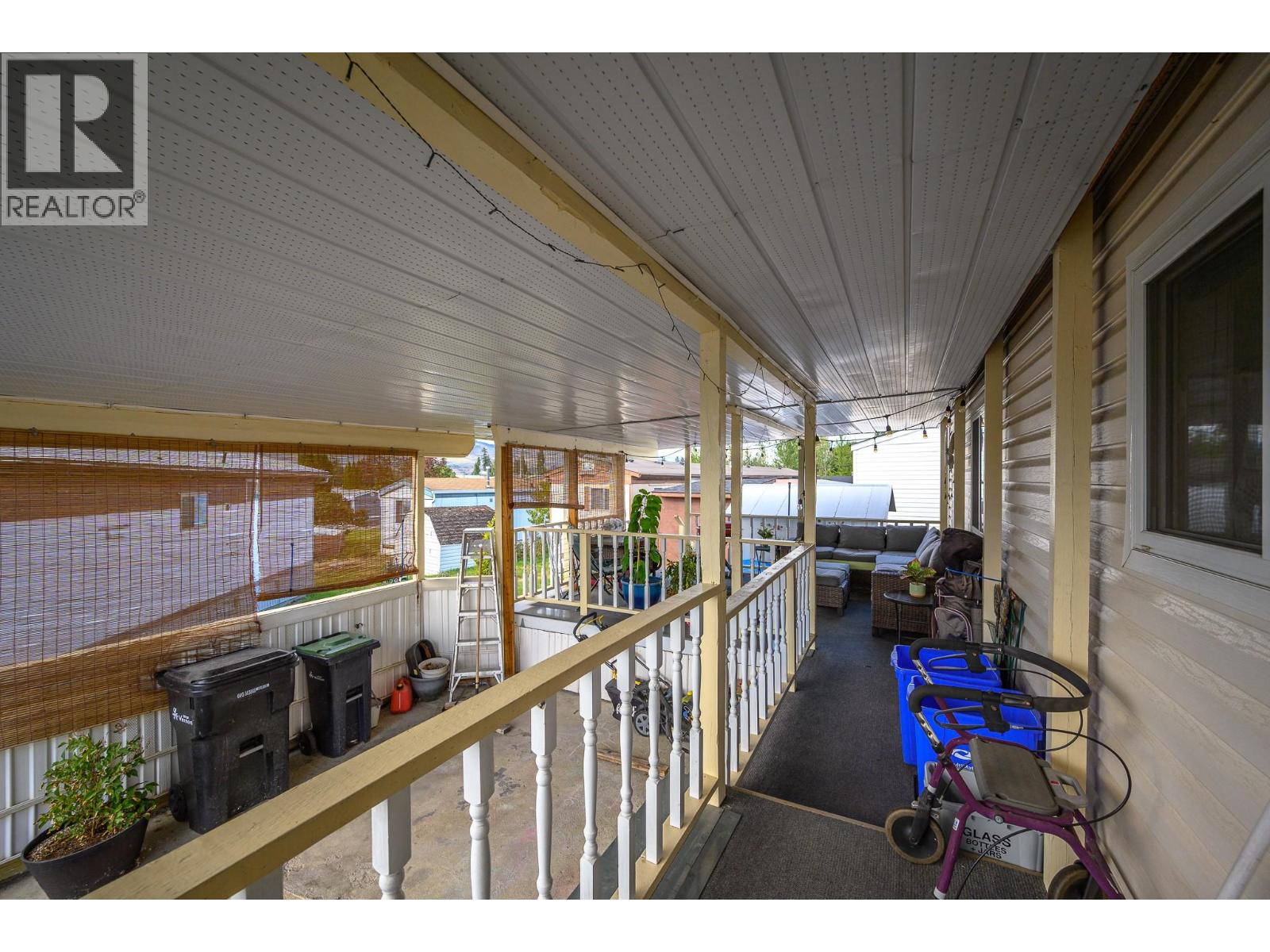 #27 1600 43 Avenue - 19