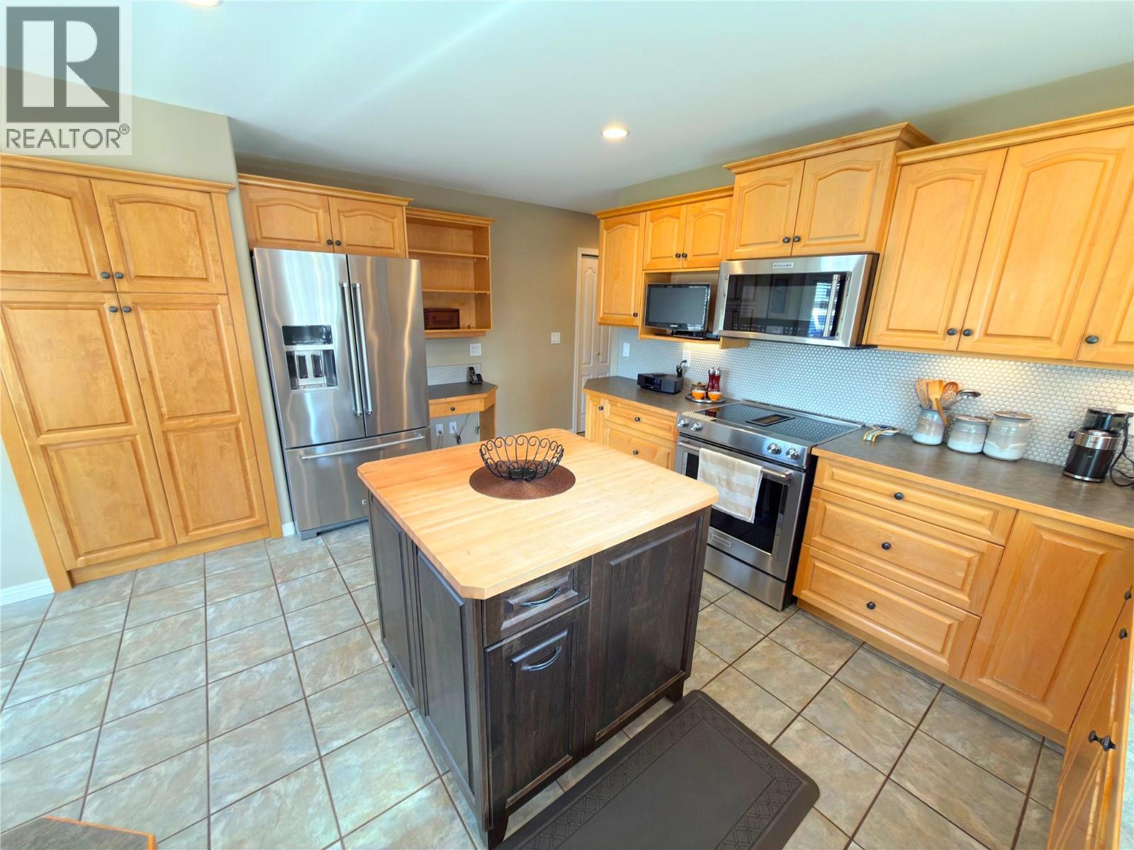 389 BILLITER Avenue - 21