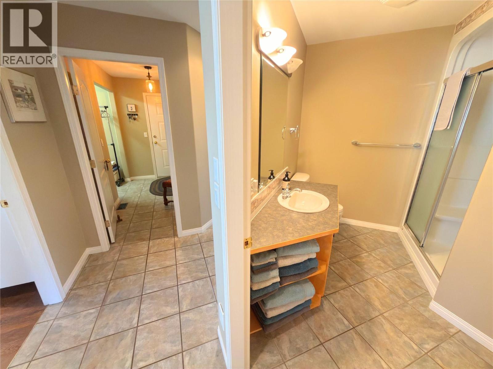 389 BILLITER Avenue - 34