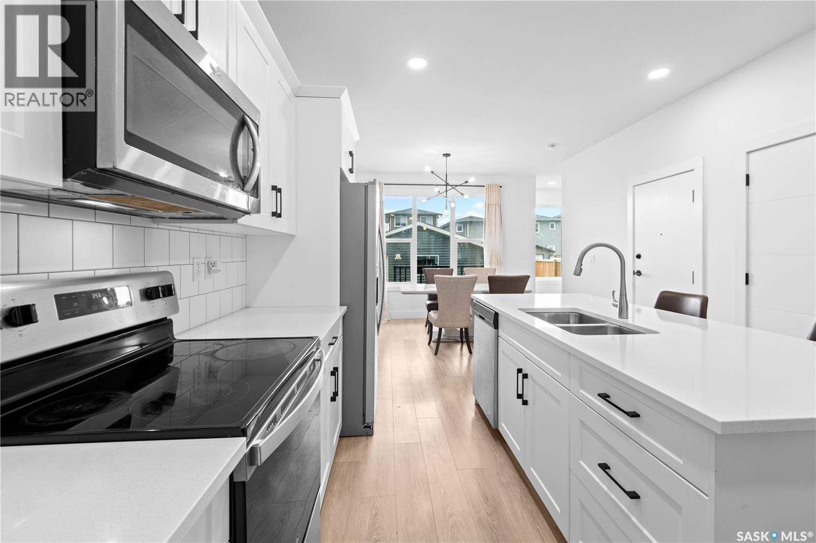 2807 Rosewood DRIVE - 14