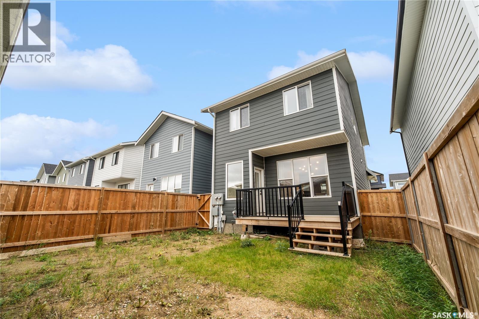 2807 Rosewood DRIVE - 35