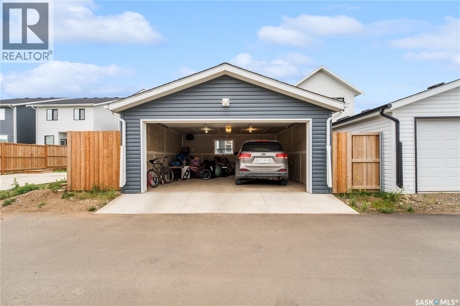 2807 Rosewood DRIVE - 37