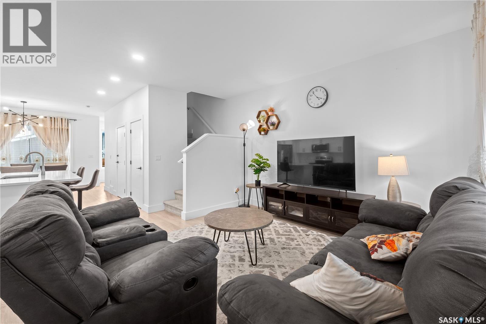 2807 Rosewood DRIVE - 5
