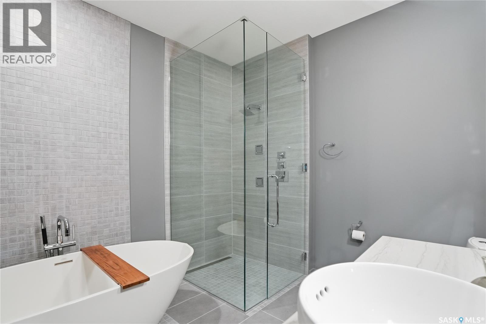 254 Whalley CRESCENT - Image 41