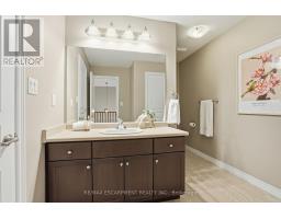 160 Festival Way, Hamilton, ON L0R1C0 Photo 32