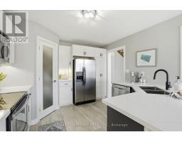 Kitchen - 160 Festival Way, Hamilton, ON L0R1C0 Photo 8