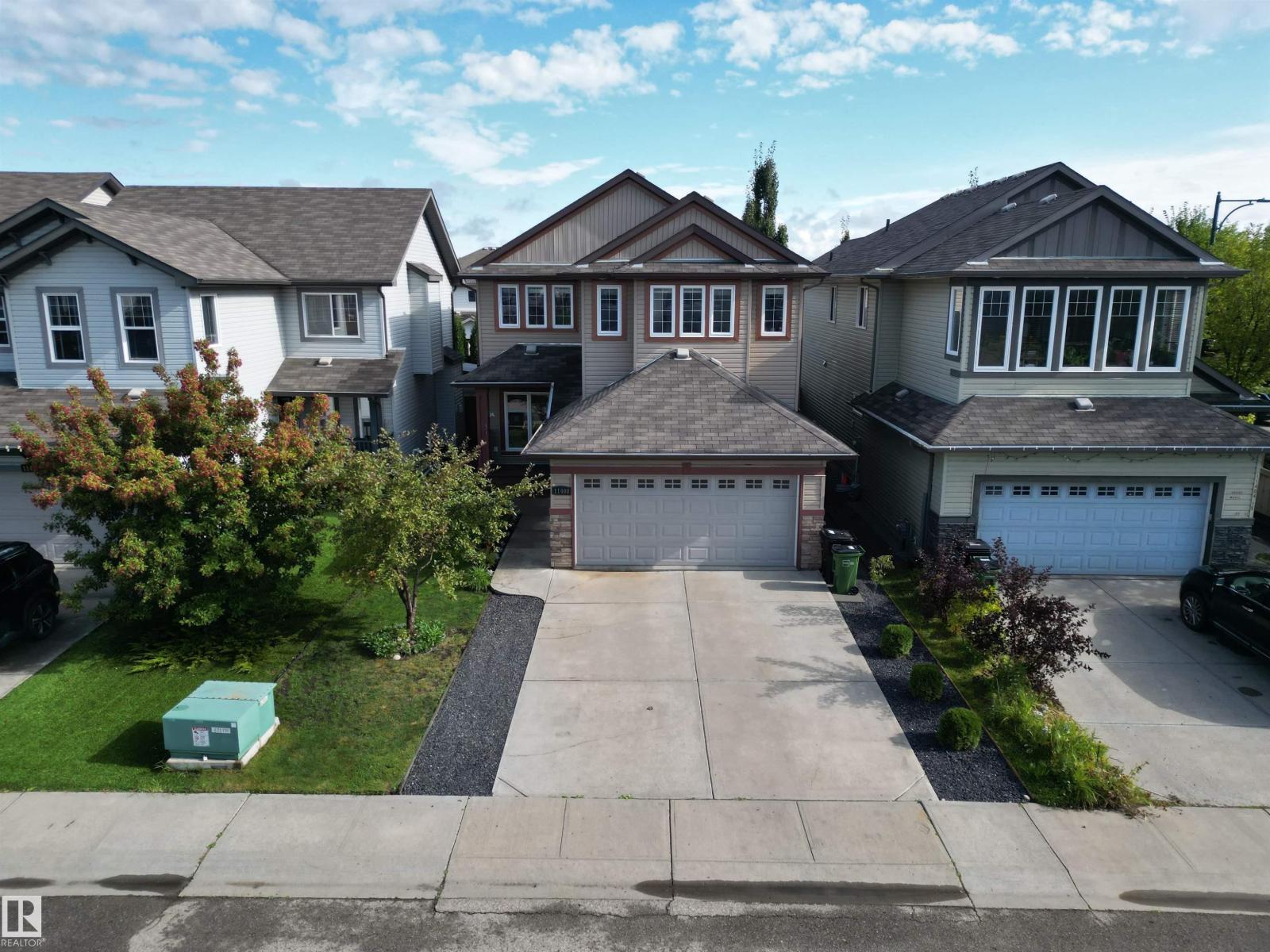 11408 15 AV SW - 3