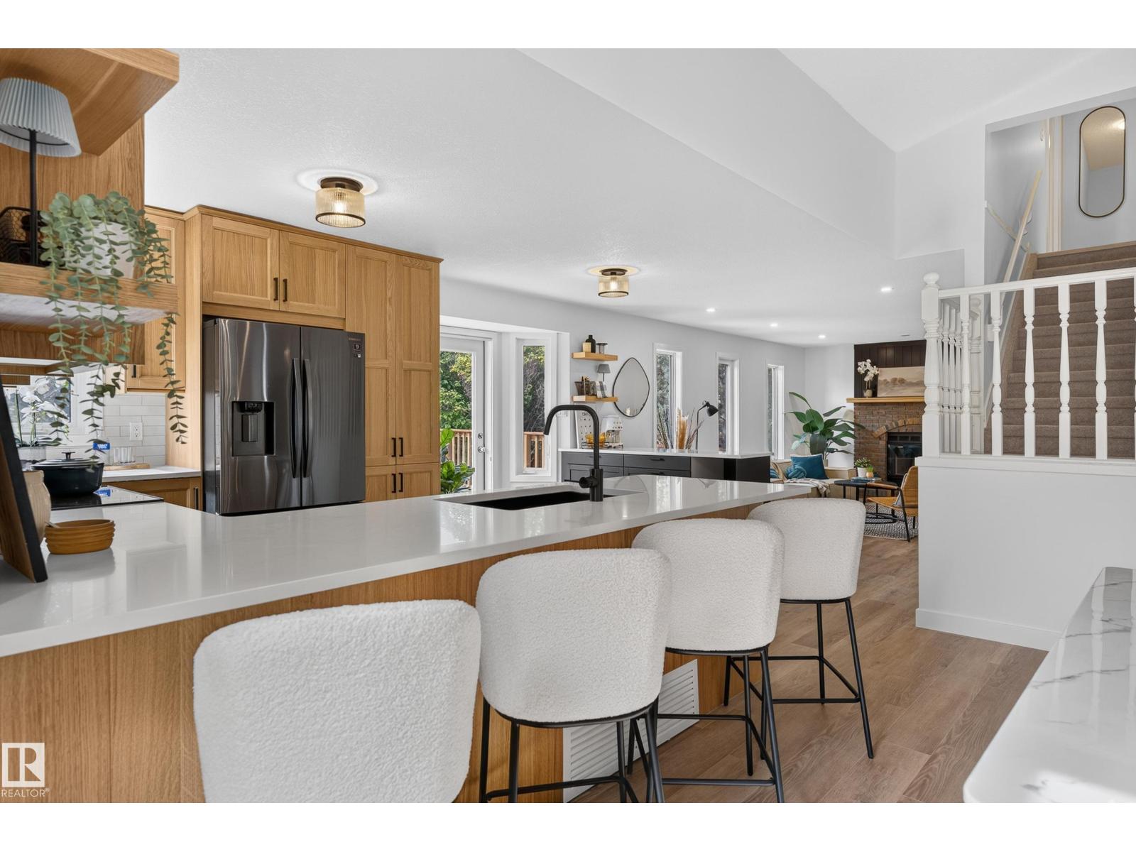 6 WESTPARK RD - 17