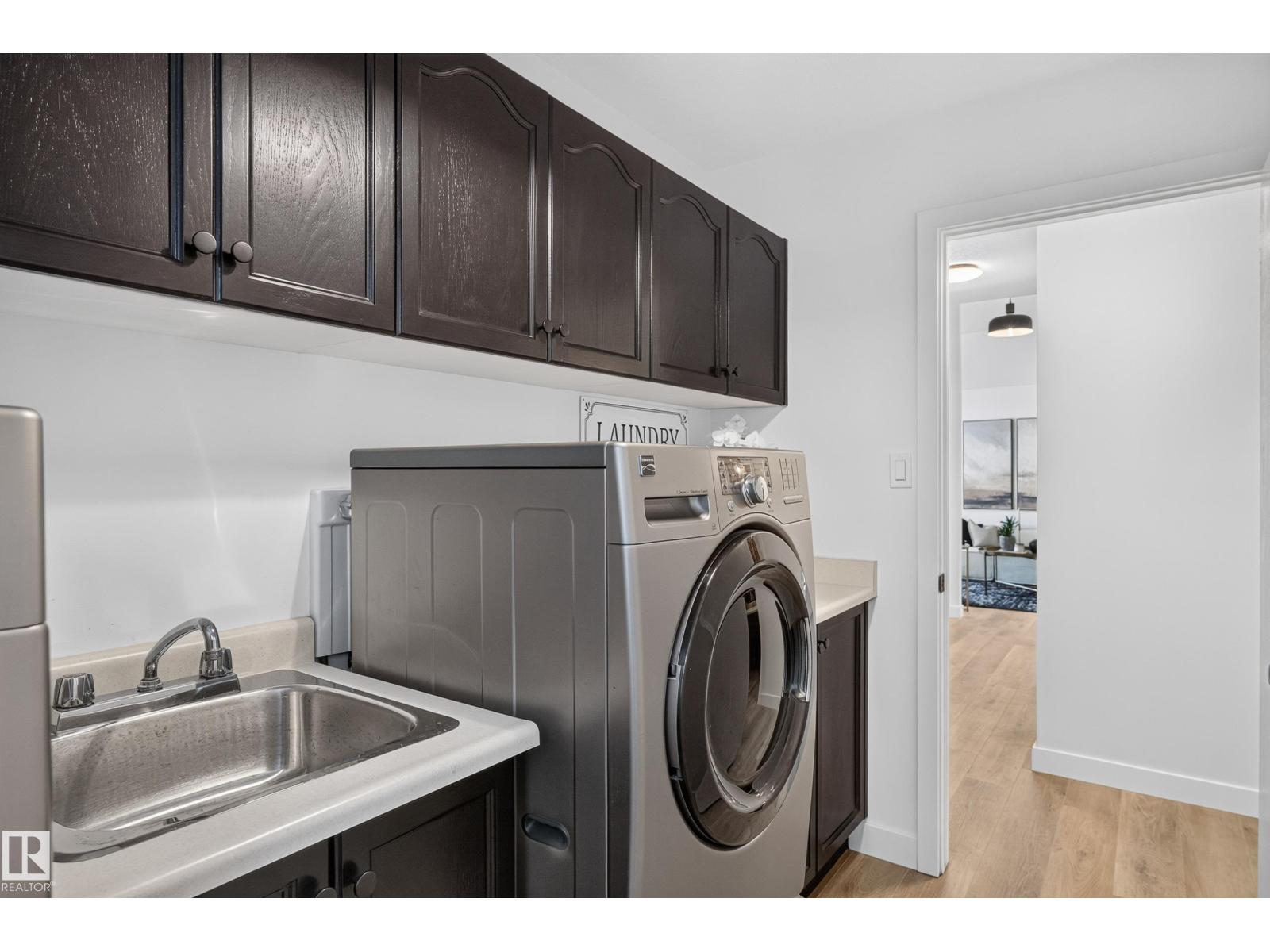 6 WESTPARK RD - 33