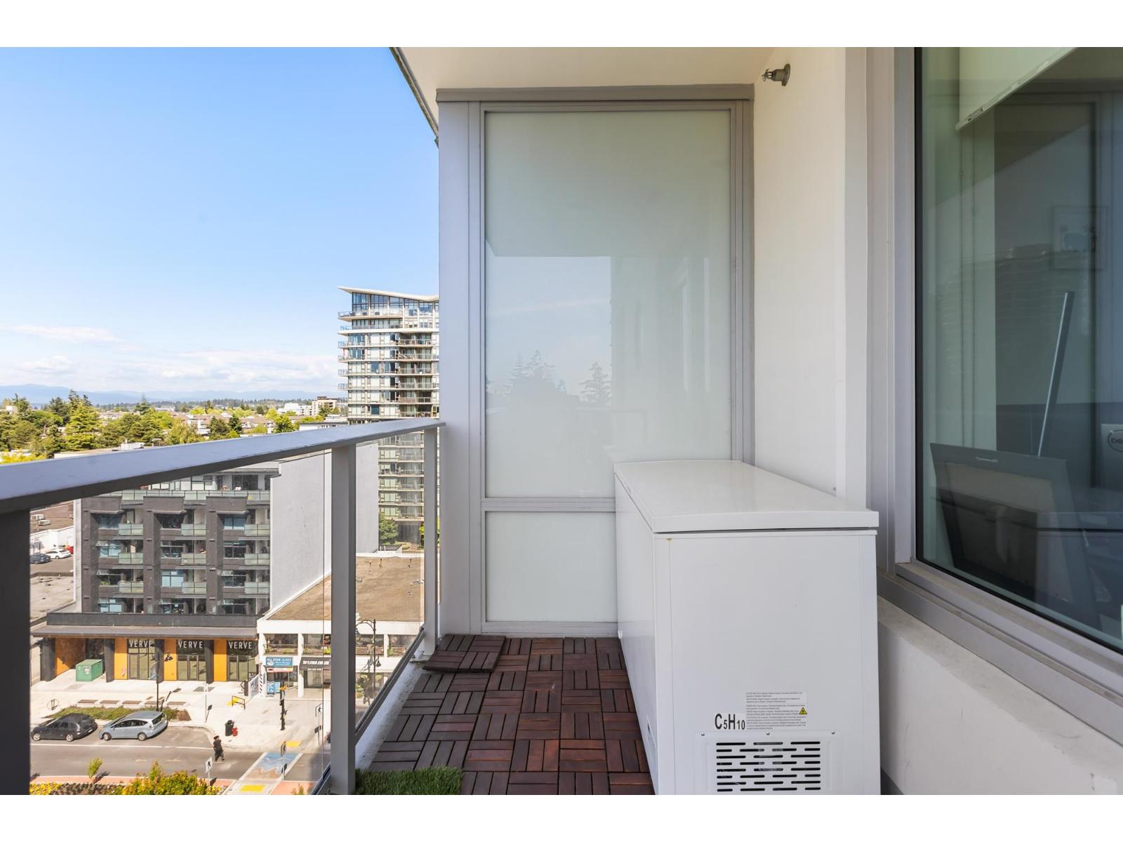 1001 1441 JOHNSTON ROAD, White Rock