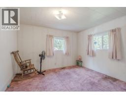 6247 Aalton Road, Horse Lake, BC V0K2E3 Photo 14