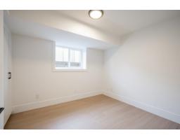 101 13711 16 Avenue, Surrey, BC V4A1P7 Photo 24