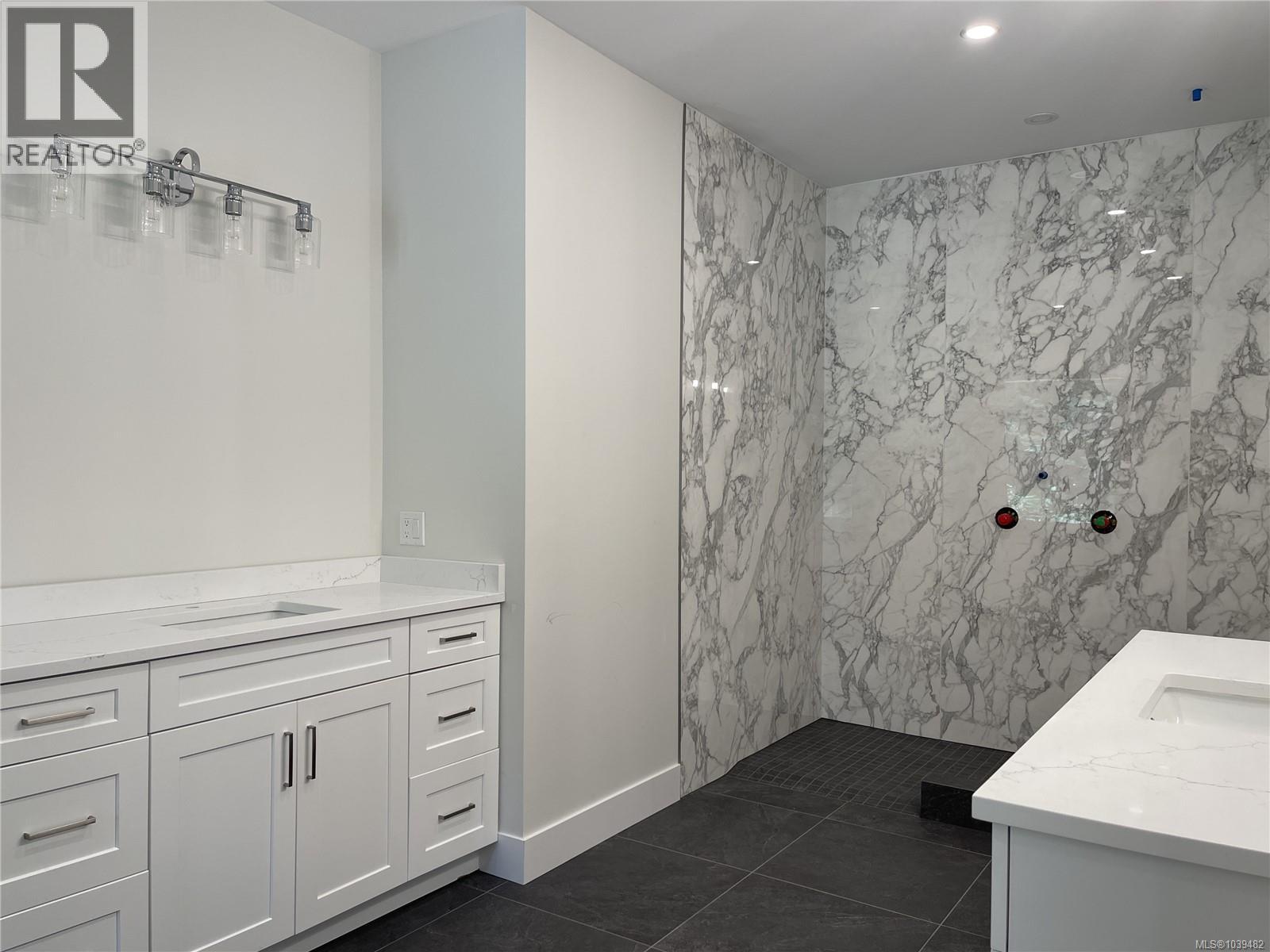 3036 Arbutus Dr - 15