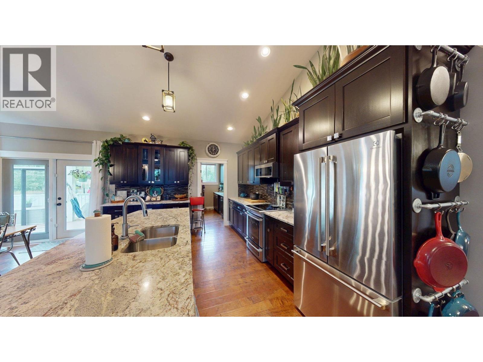 9668 WILLOW ROAD, Fort St. John — photo 8