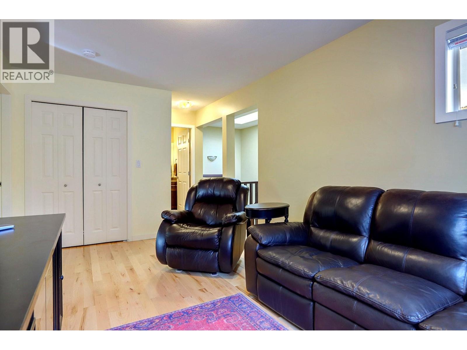 100 Palmer Road Unit# 12, Vernon