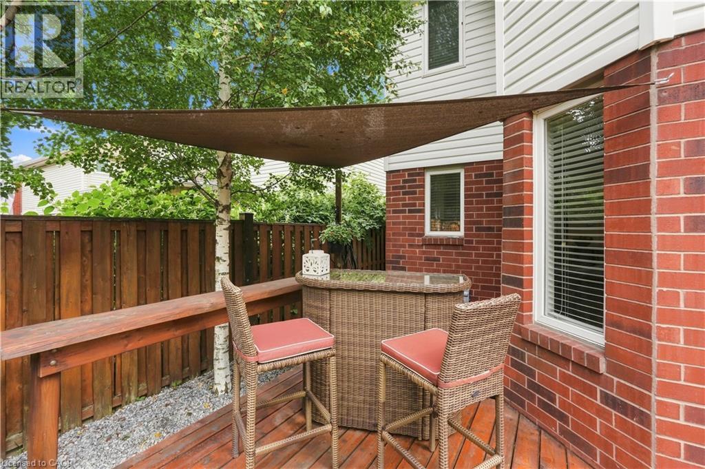 48 Bridgeport Crescent — photo 41