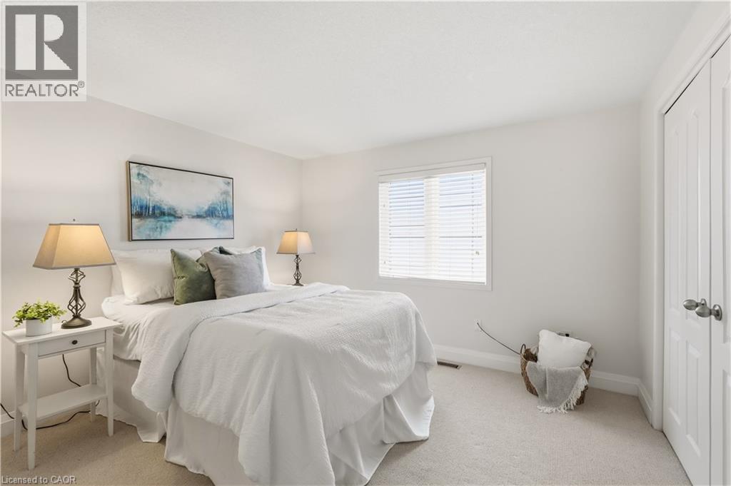 48 Bridgeport Crescent — photo 36