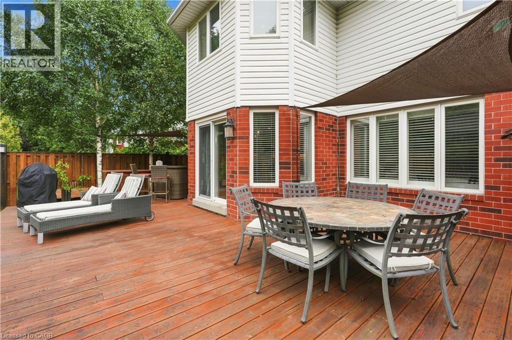 48 Bridgeport Crescent — photo 39