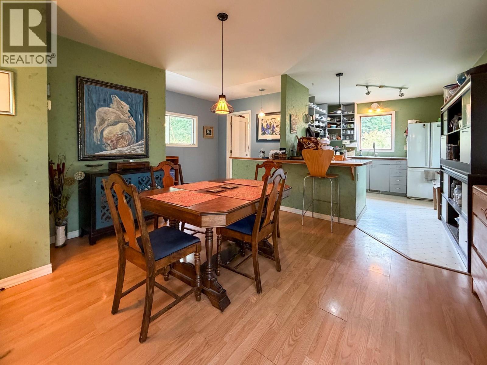 2529 95 Highway, Brisco — photo 9