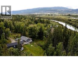 2529 95 Highway, Brisco, BC V0A1B0 Photo 48