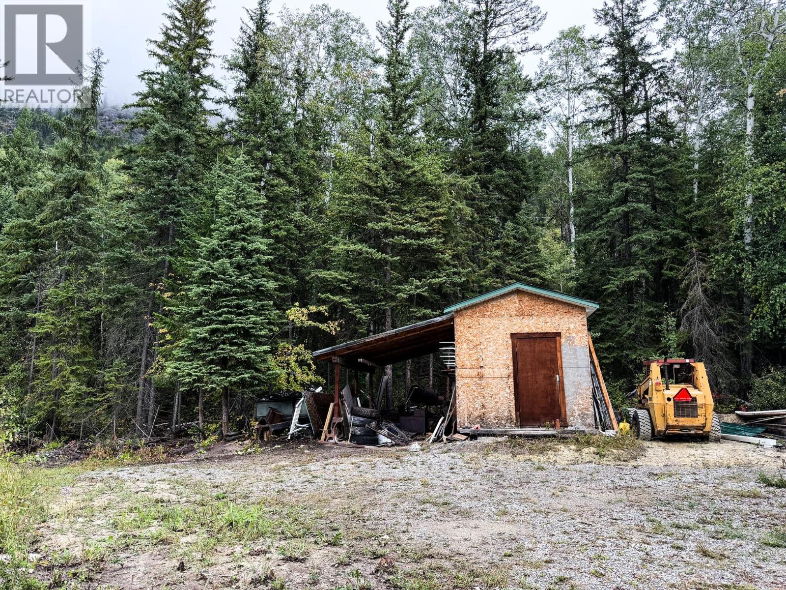 2529 95 Highway - Image 54