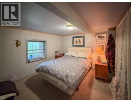 2529 95 Highway, Brisco, BC V0A1B0 Photo 17