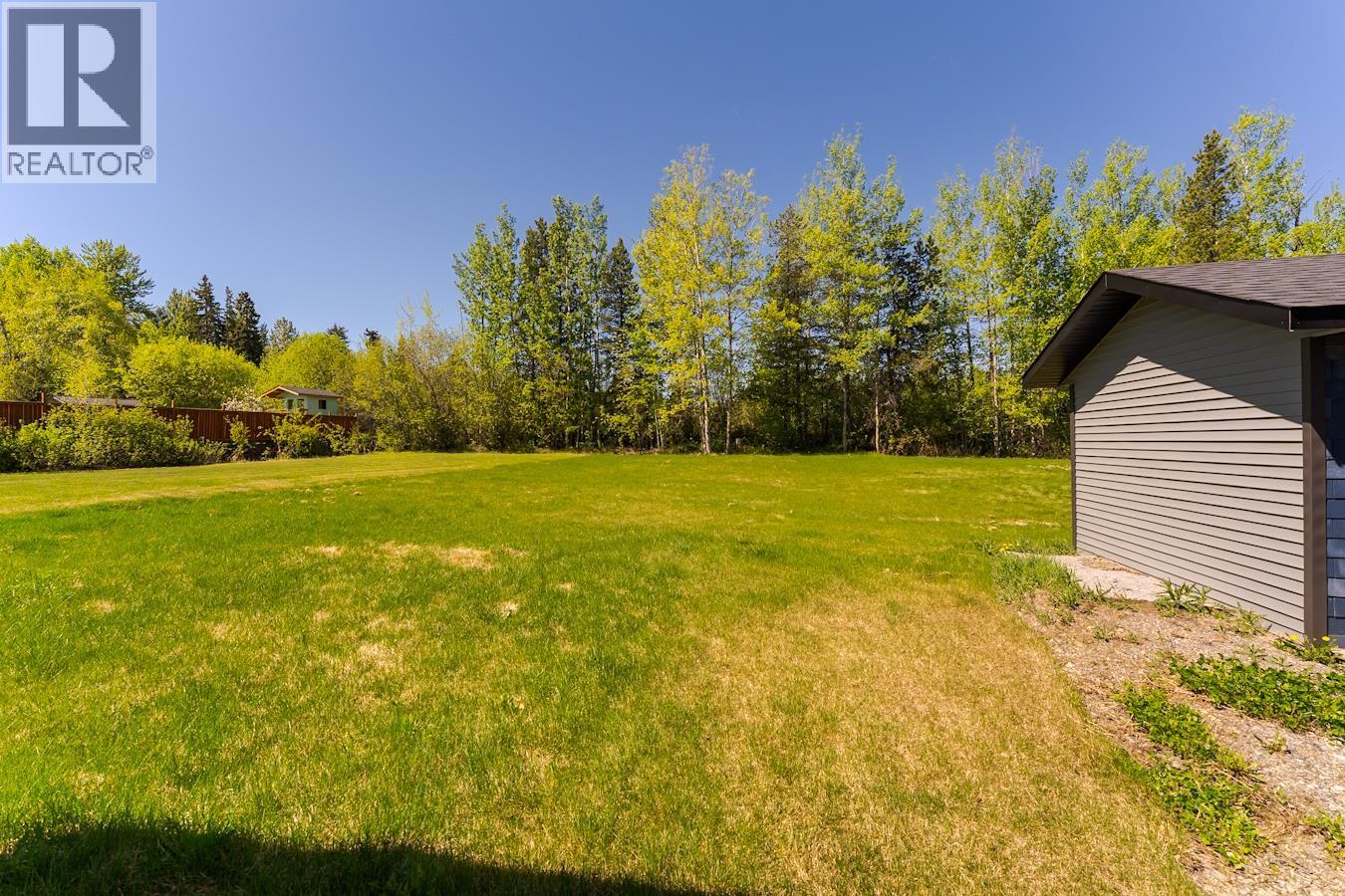 Photo 24 of 29 — 7023 IRENE ROAD · Prince George, BC