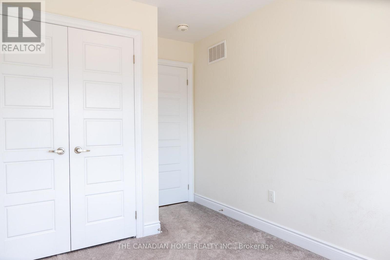 232 Wilmot Road — photo 23