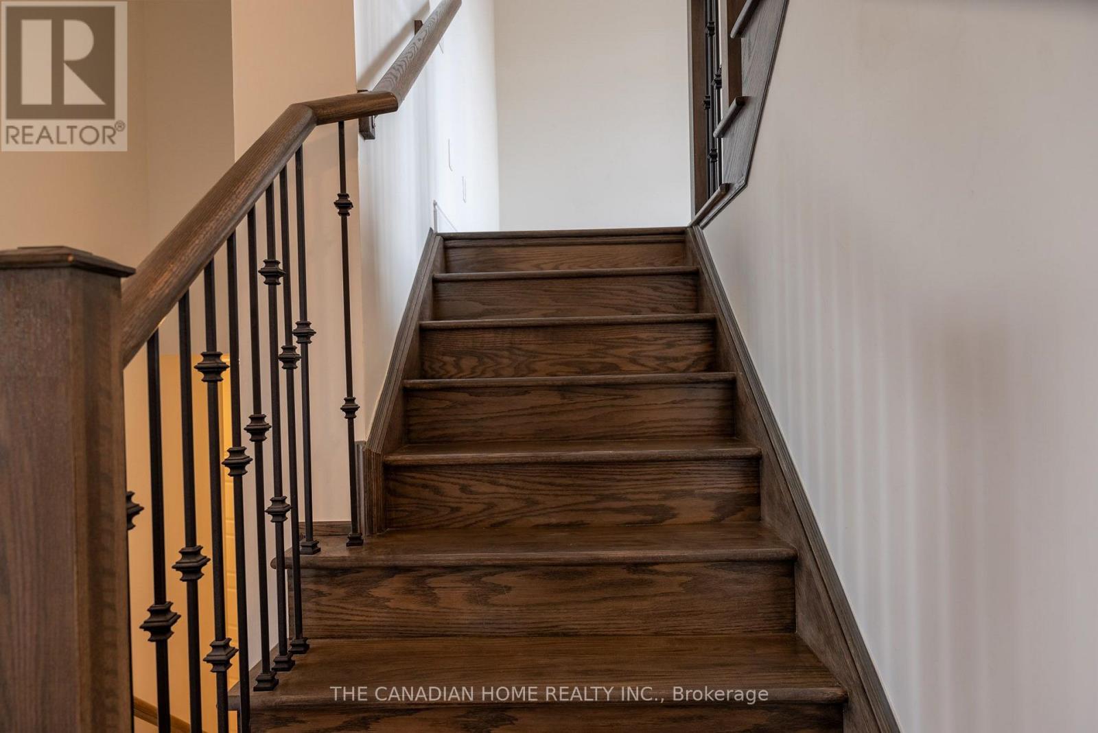 232 Wilmot Road — photo 15