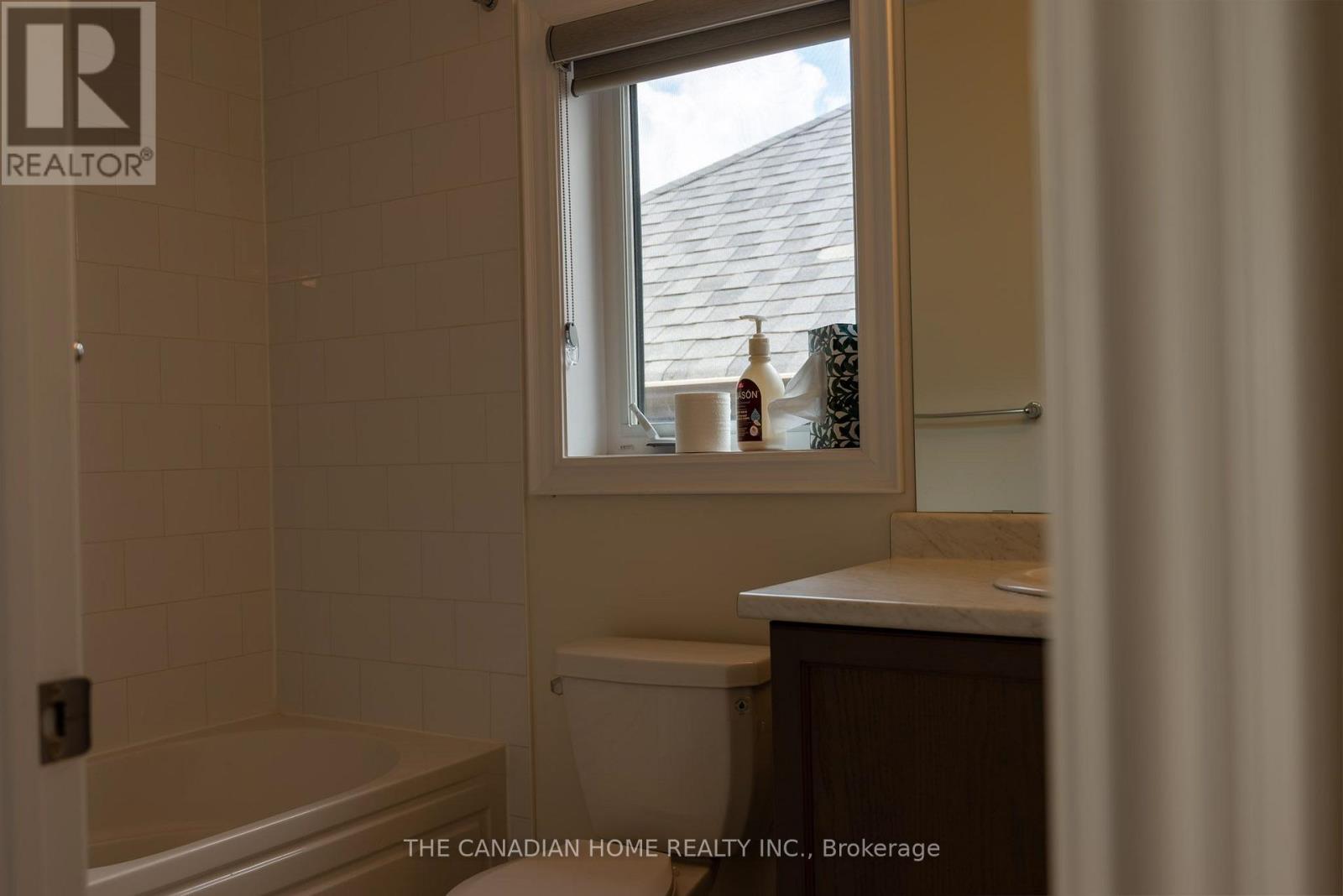 232 Wilmot Road — photo 24